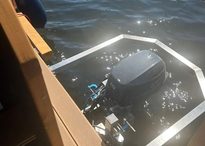 Luxurioeses Hausboot Seaside Neu!!! Hotel en barco