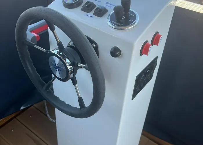 Hotel en barco Luxurioeses Hausboot Seaside Neu!!!